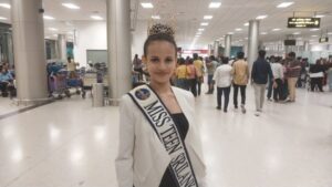 பிலிப்பைன்ஸ் “Miss Teen Tourism” போட்டியில் இலங்கைப் பெண்