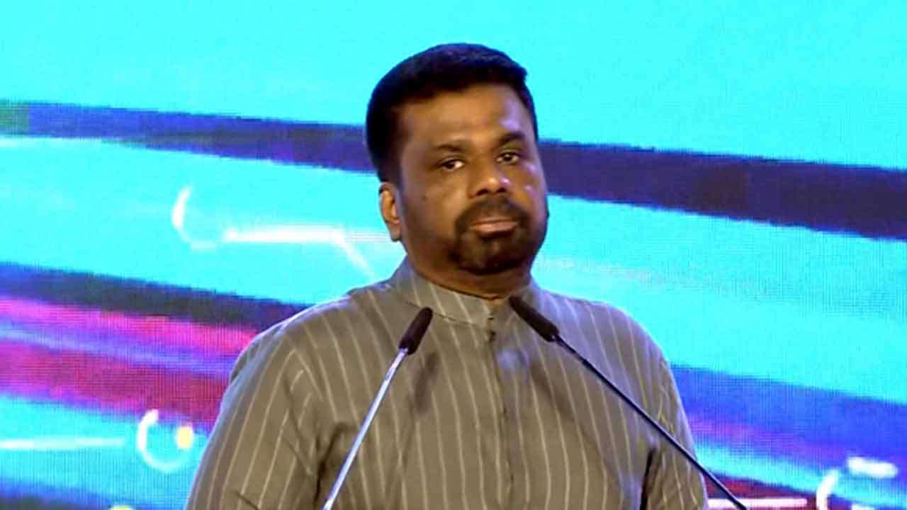 நாட்டை வழிநடத்த ஜனாதிபதி இளைஞர்களுக்கு அழைப்பு